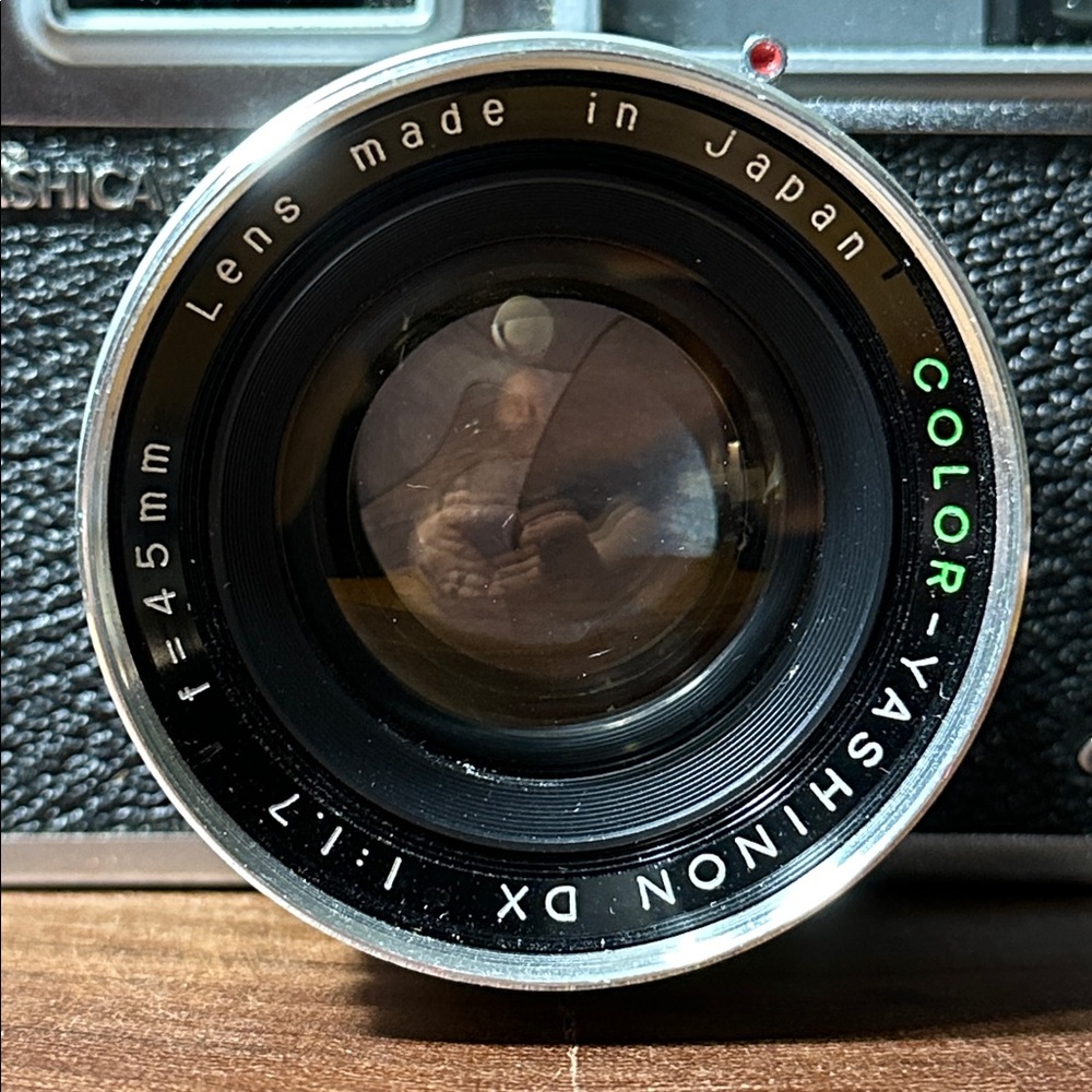 YASHICA Electro 35 Rangefinder + Original Manual & Case - Picture 5 of 16